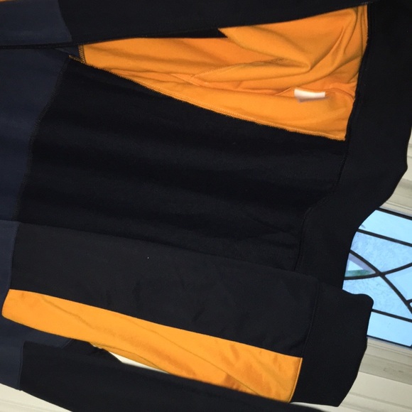 Nike jacket - Picture 7 of 8